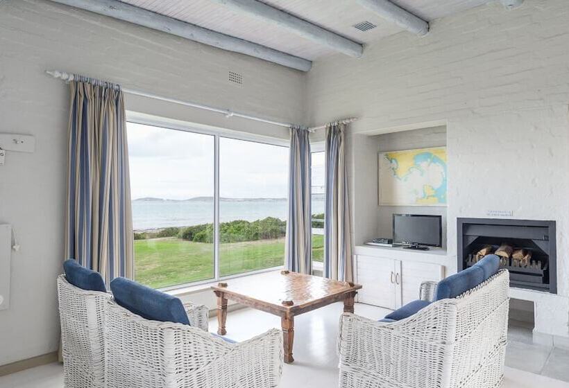 Дом 1 Спальня, Blue Bay Lodge