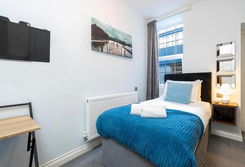اتاق استاندارد یک نفره, Ocean Stays Hotel, Plymouth