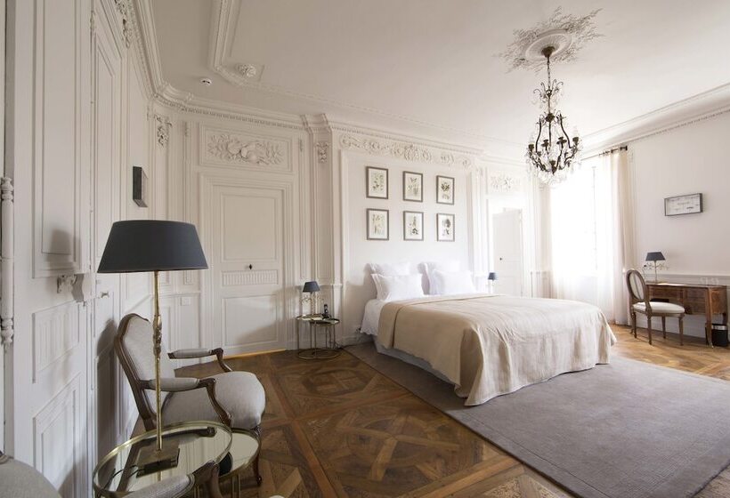 Люкс Престиж, Hôtel De La Villeon