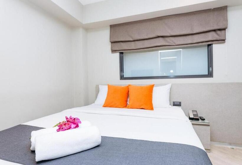 اتاق سوپریور, Lucky House Khaosan