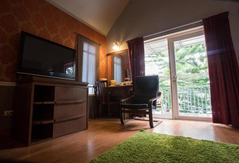 سوئیت 2 خوابه, Brookside Valley Resort