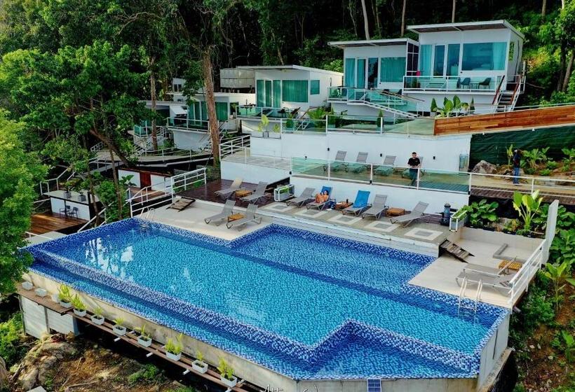 اتاق استاندارد چهار تخته, Alunan Resort All Inclusive