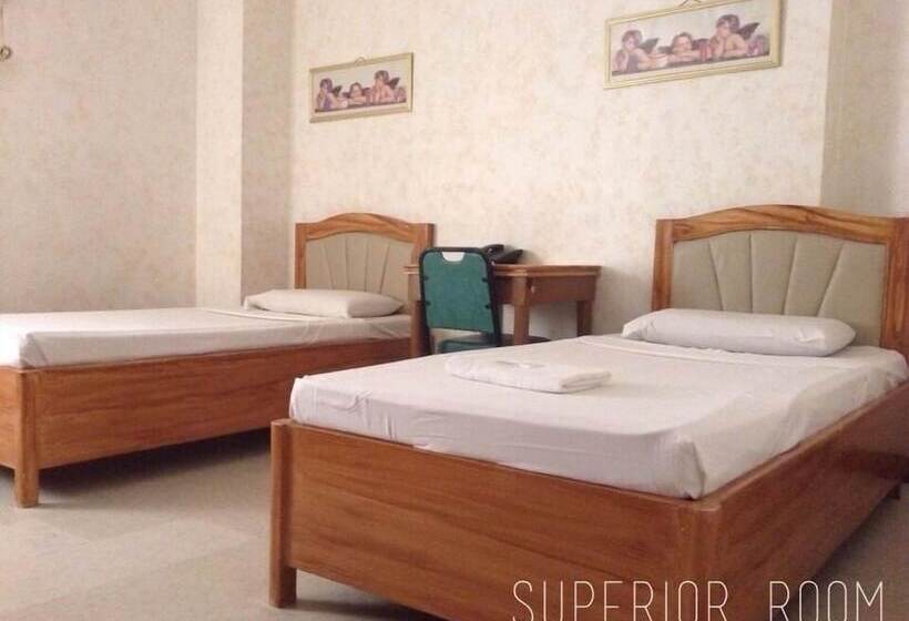 Номер Superior, Mactan Pension House