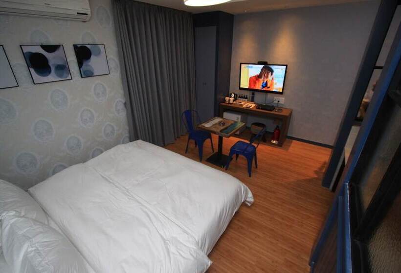 اتاق استاندارد, Hound Hotel Changwon Terminal