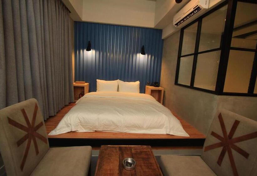 اتاق لوکس, Hound Hotel Changwon Terminal