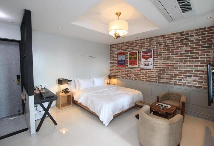 اتاق استاندارد, Hound Hotel Changwon Terminal