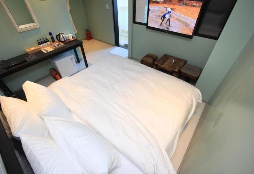 اتاق استاندارد, Hound Hotel Changwon Terminal