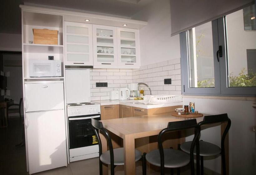 Апартаменты 1 Спальня Вид на Море, Artemis Village Apartments & Studios