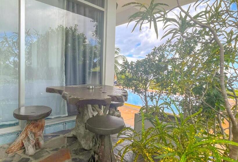 Triple Room Sea View, Golden Hill Resort