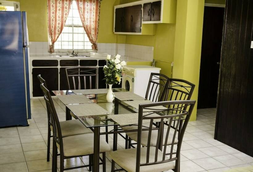آپارتمان 2 خوابه, Aanola Villas
