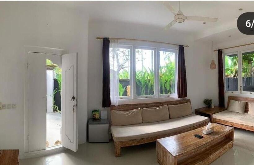 标准工作室, Nipuri Resort And Villas Seminyak By Kamara