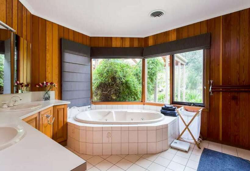 침실 3개 주택, Adriennes Country Retreat
