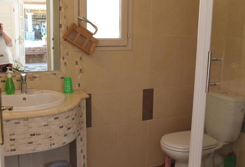 اتاق استاندارد با تراس, Chambres D Hôtes Le Clos Des Oliviers