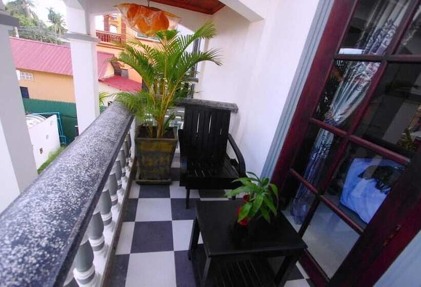 اتاق لوکس, Parent Heritage Angkor Villa