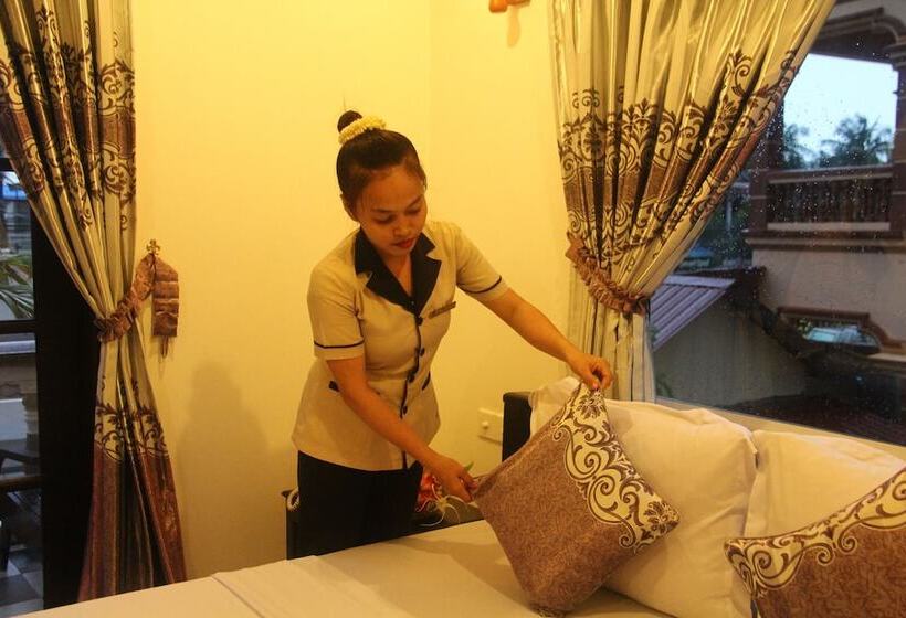اتاق لوکس, Parent Heritage Angkor Villa