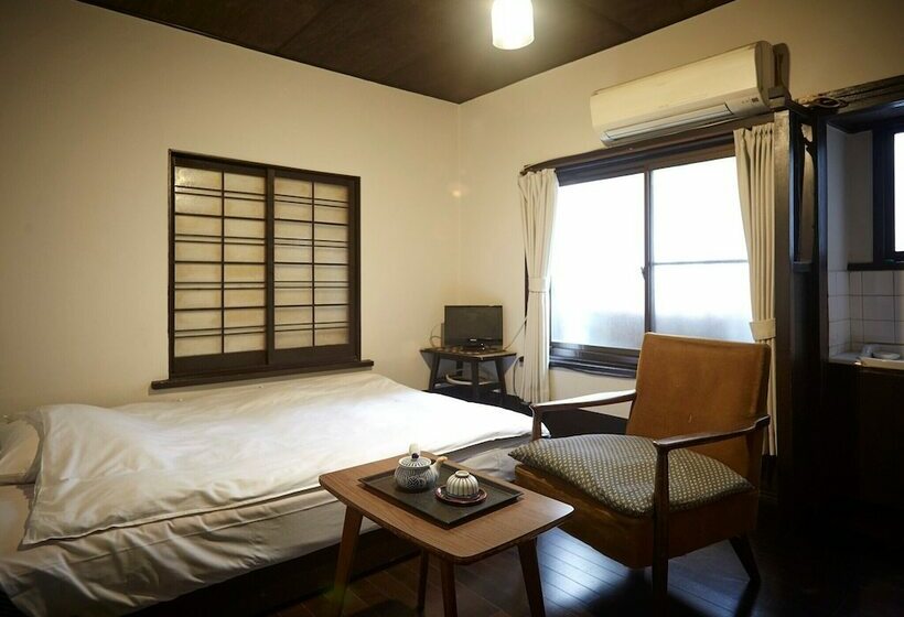 이코노미 룸, Takeyaso Ryokan