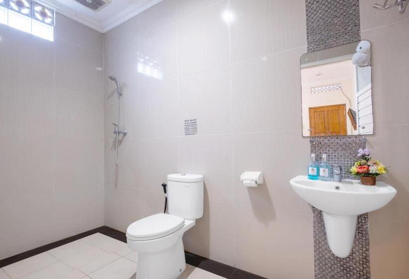 Номер Superior, The Kanjeng Hotel Kuta
