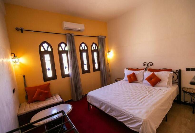 Номер Стандарт, Auberge Sahara