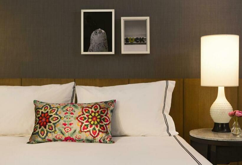 Standard Szoba King Size Bed, Kimpton Gray Hotel Chicago, An Ihg