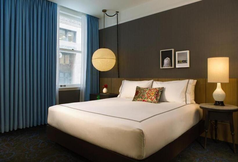 Standard Szoba King Size Bed, Kimpton Gray Hotel Chicago, An Ihg