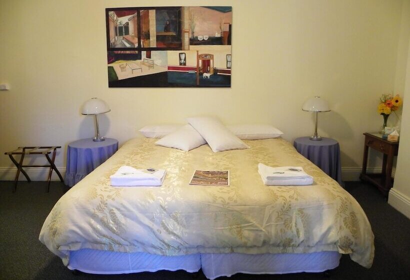 Family Suite, The Old Vic Inn