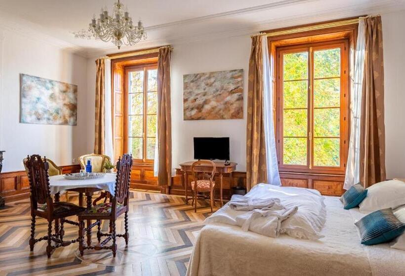 Стандартный Номер Кровать Кинг, Manoir De La Manantie   Teritoria