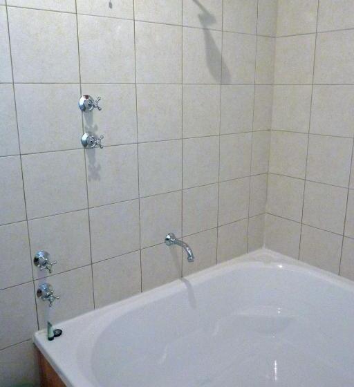 디럭스 스위트, Coonawarra Place Motor Inn