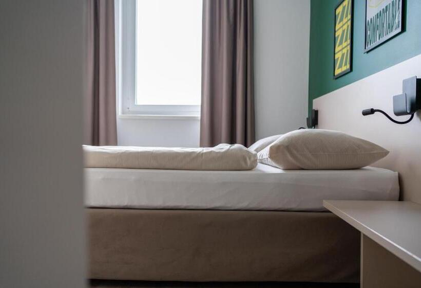 Номер Стандарт, Sleeep Hotel Ansfelden