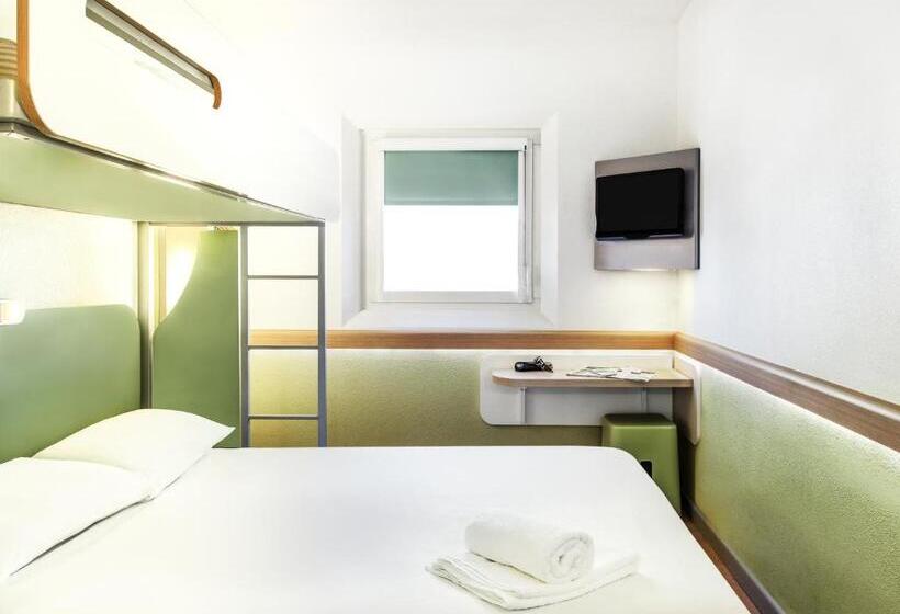 Номер Стандарт Трехместный, Ibis Budget London Hounslow