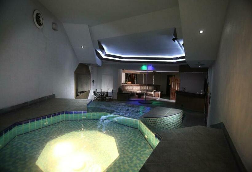 プール付きジュニアスイート, Motel Mediterraneo