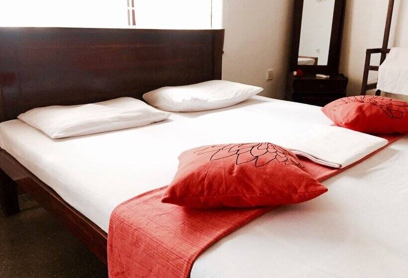 标准间, Saubagya Inn