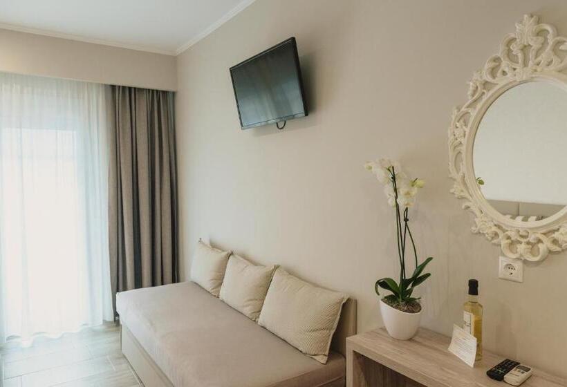 اتاق لوکس خانوادگی, Ammos Beach Seaside Luxury Suites