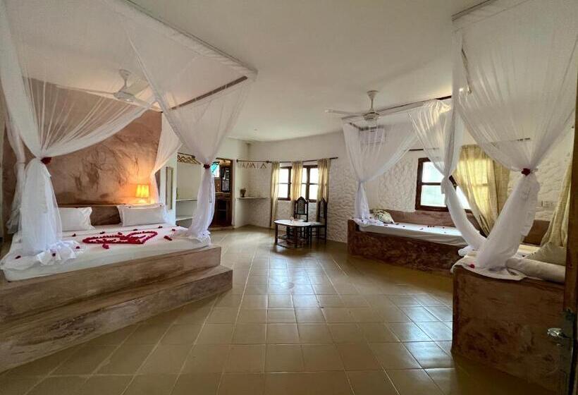 Бунгало Deluxe, Bahati Villa