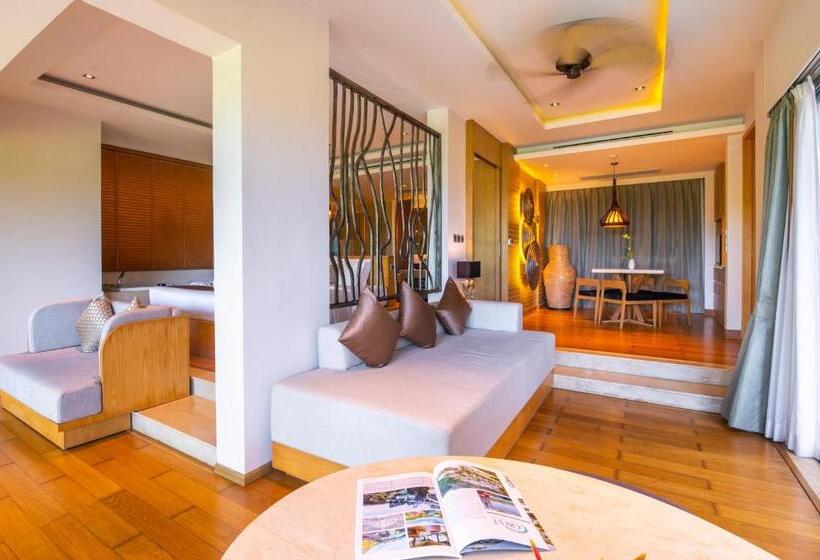 Вилла Deluxe 1 Спальня, Crest Resort & Pool Villas   Sha Extra Plus