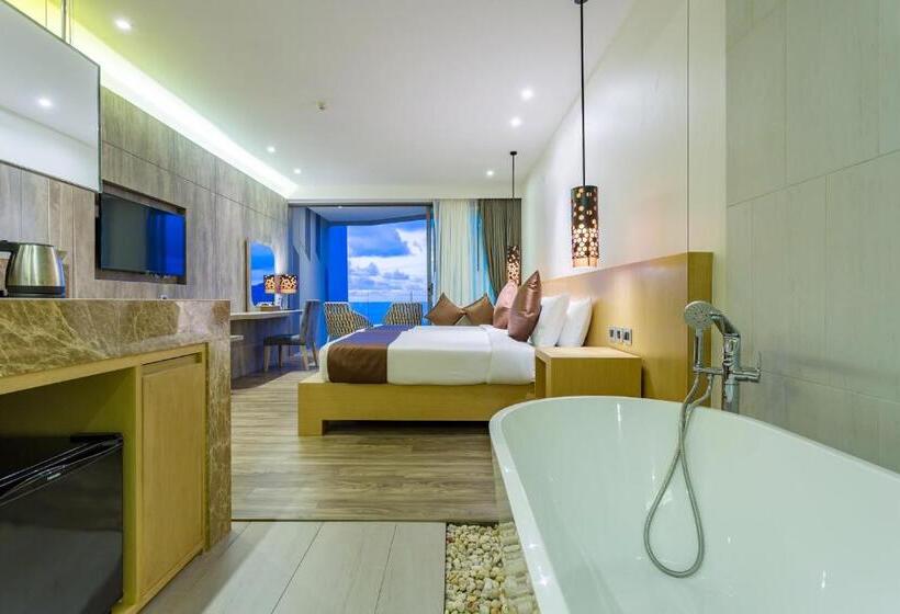 Номер Deluxe, Crest Resort & Pool Villas   Sha Extra Plus