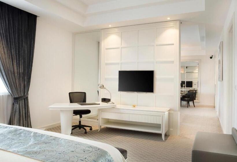 이그제큐티브 스위트, Four Points By Sheraton Bandung
