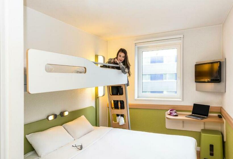 Quarto Triplo Estandar, Ibis Budget Zurich City West