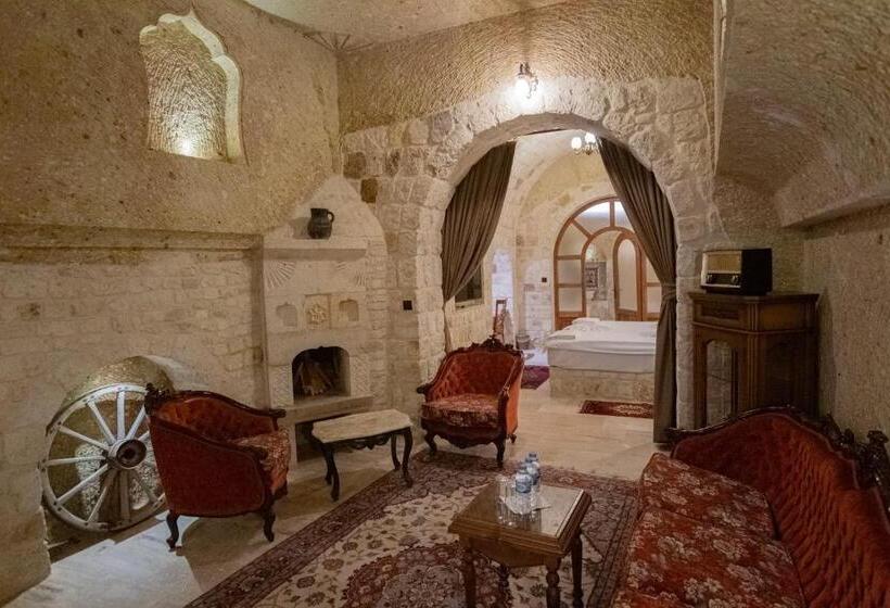 Трехместный Номер Superior, Kemerhan Cave Suites