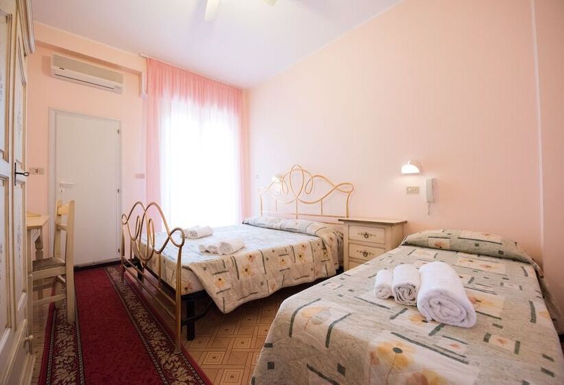 Номер Стандарт Трехместный, Settebello B&b