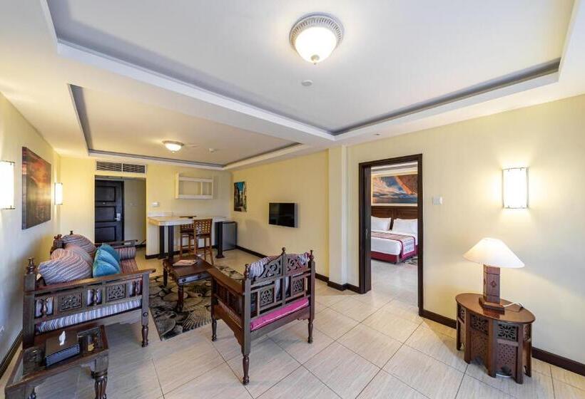 Люкс Вид на Море, Prideinn Paradise Beach Resort & Spa Mombasa