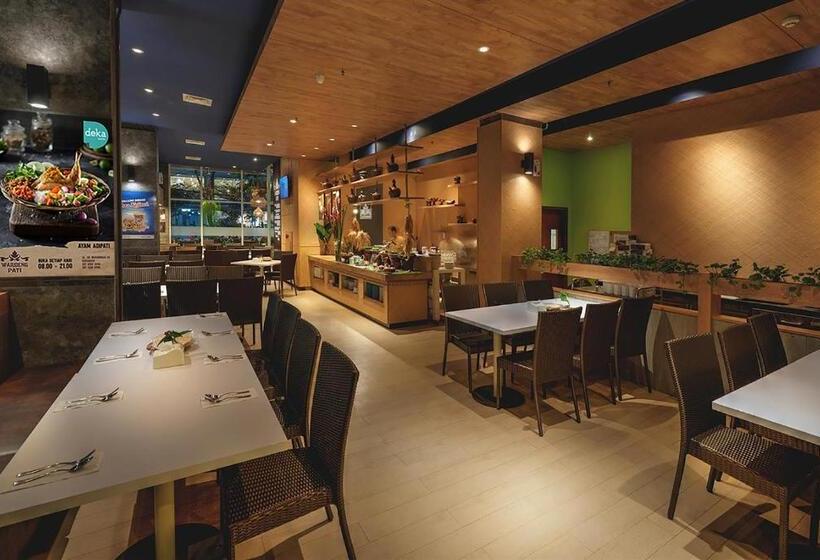 Классический Номер, Deka Hotel Surabaya Hr Muhammad