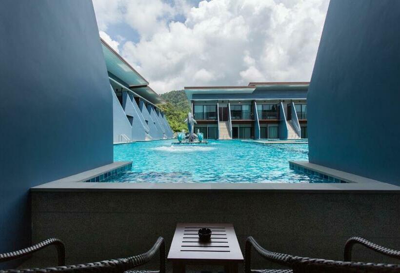 디럭스 룸, The Phu Beach Hotel   Sha Plus