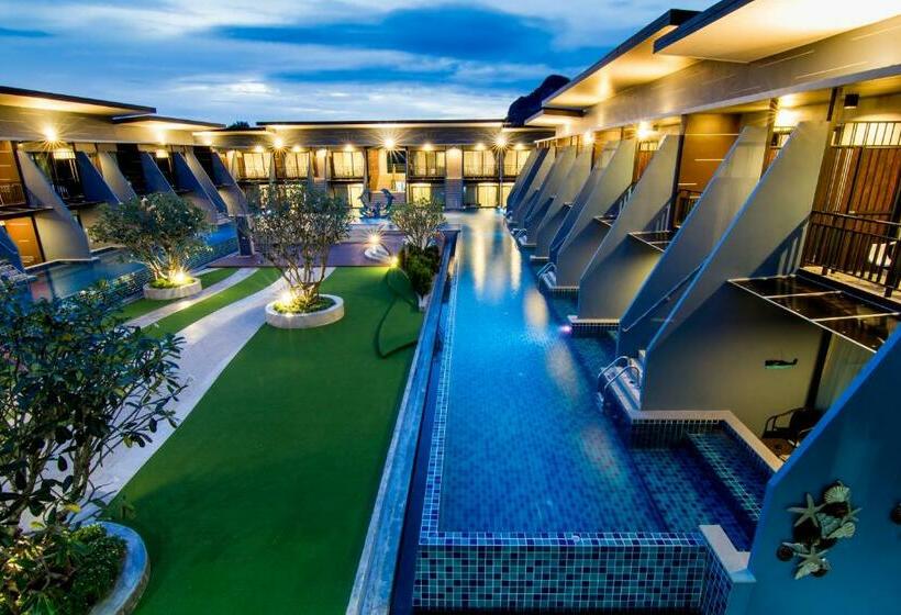 수피리어 룸 풀장 전망, The Phu Beach Hotel   Sha Plus