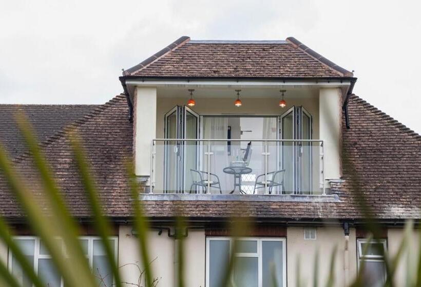 Номер Стандарт с Балконом, Elmcroft Guest House