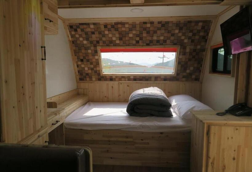 Номер Стандарт, Dongwon Youthhostel