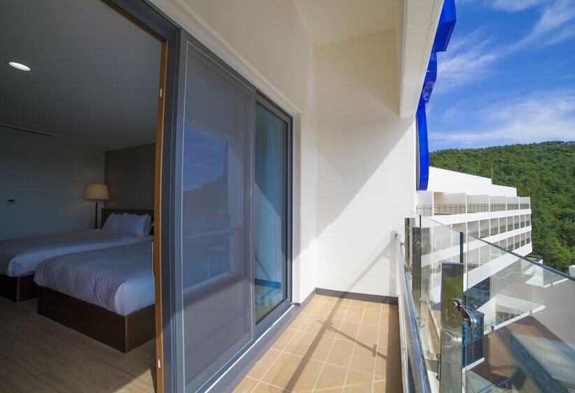 Номер Deluxe, Dongwon Youthhostel