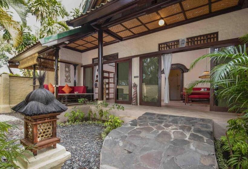 Номер Deluxe с Балконом, Alam Anda Ocean Front Resort & Spa Chse Certified