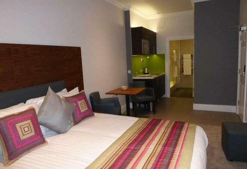 استودیوی استاندارد, Court Residence Apart