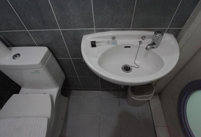 اتاق سوپریور, Legreen Suite Tebet