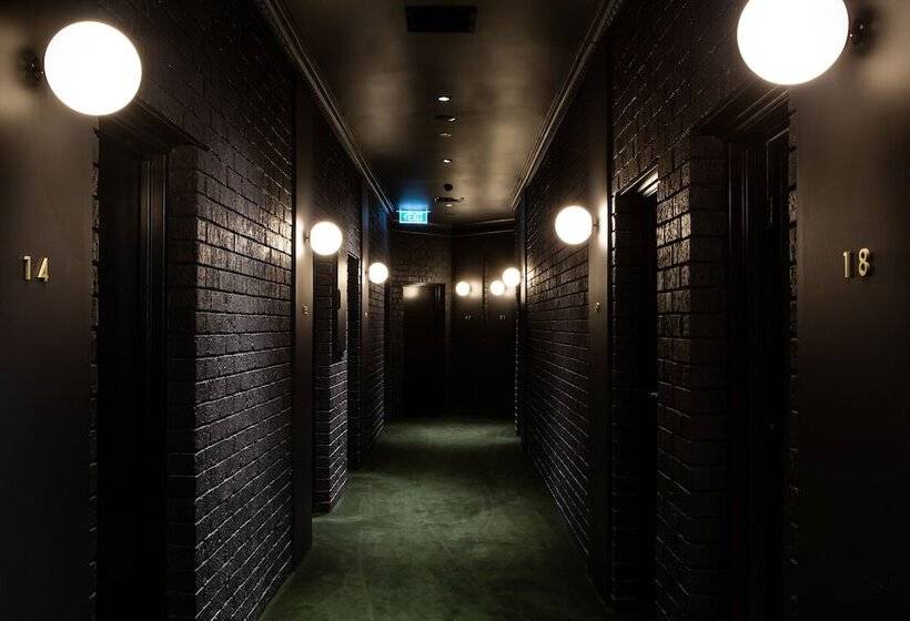 스탠다드 룸 킹사이즈 침대, Trawool Estate